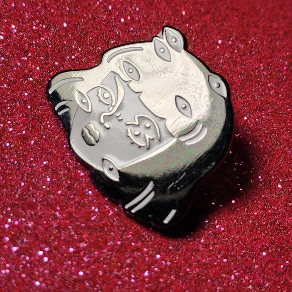 Junji Ito Uzumaki Eyes Japanese Horror Manga Enamel Pin - Picture 3 of 3